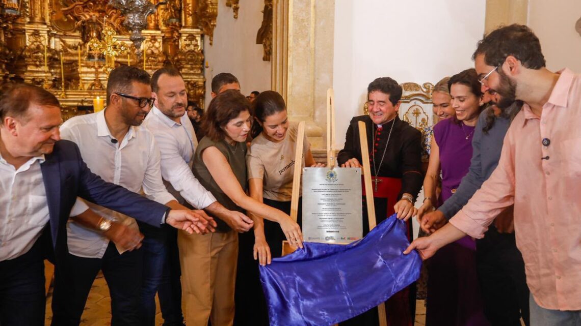 Em Olinda, governadora Raquel Lyra entrega três importantes obras de restauração do patrimônio histórico e cultural de Pernambuco