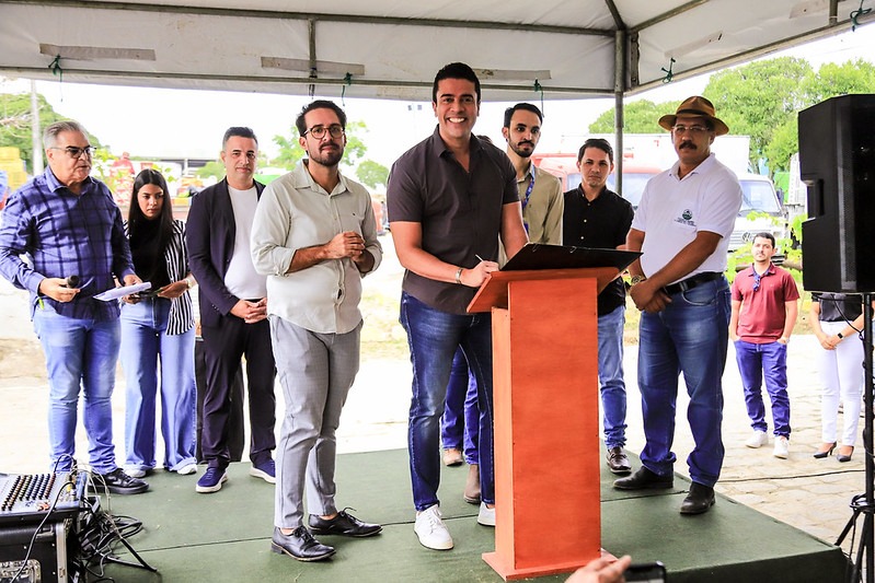 Prefeito Rodrigo Pinheiro fortalece a agricultura familiar com entrega de equipamentos e novos investimentos