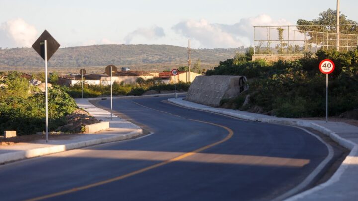 Governo do Estado executa obras com investimento de R$ 43,7 milhões para infraestrutura de educação, mobilidade e segurança em Caruaru