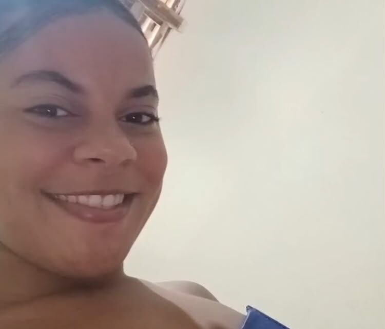 Adolescente é morta por 26 facadas pelo companheiro