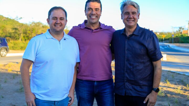 Em agenda com Raquel Lyra, Rodrigo Pinheiro destaca parceria e atuação de Fernando Monteiro e Anderson Luiz por Caruaru
