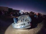 Um morto e três feridos após carro sair da pista e capotar