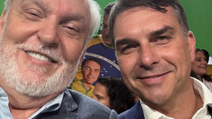 Pré-candidato ao Senado, Silvio Nascimento participa do lançamento da candidatura de Flávio Bolsonaro