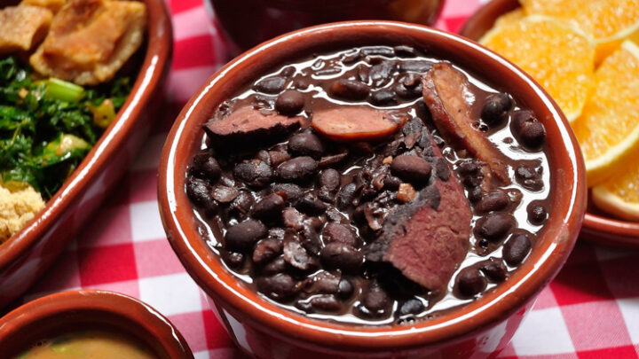 Rotary Club Caruaru Maurício de Nassau promove Feijoada Beneficente para aquisição de cadeiras de rodas