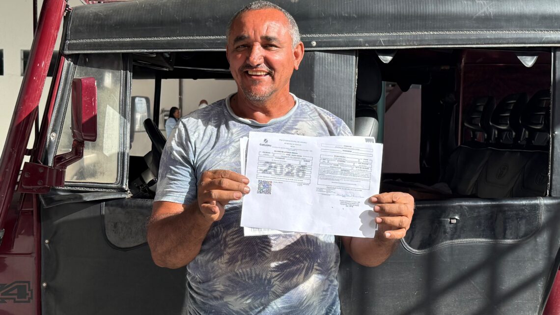 AMC emite o primeiro alvará de fretamento para toyoteiros de Caruaru