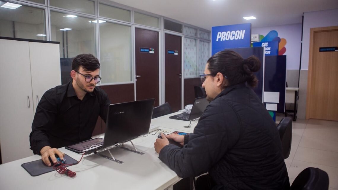 PROCON Caruaru passa a oferecer atendimento aos consumidores no Expresso Cidadão
