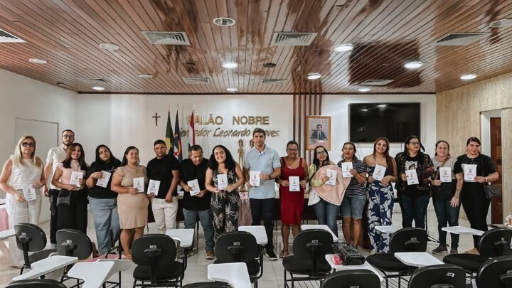 Delegado Lessa promove encontro com gestantes e vítimas de violência obstétrica
