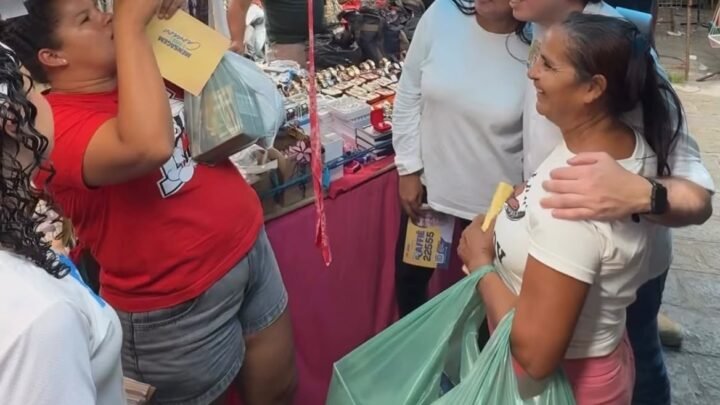 Raffiê visita Feira da Moda de Caruaru e defende feirantes dos importados