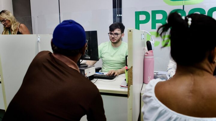 Procon Caruaru orienta consumidores para compras seguras no Dia dos Pais