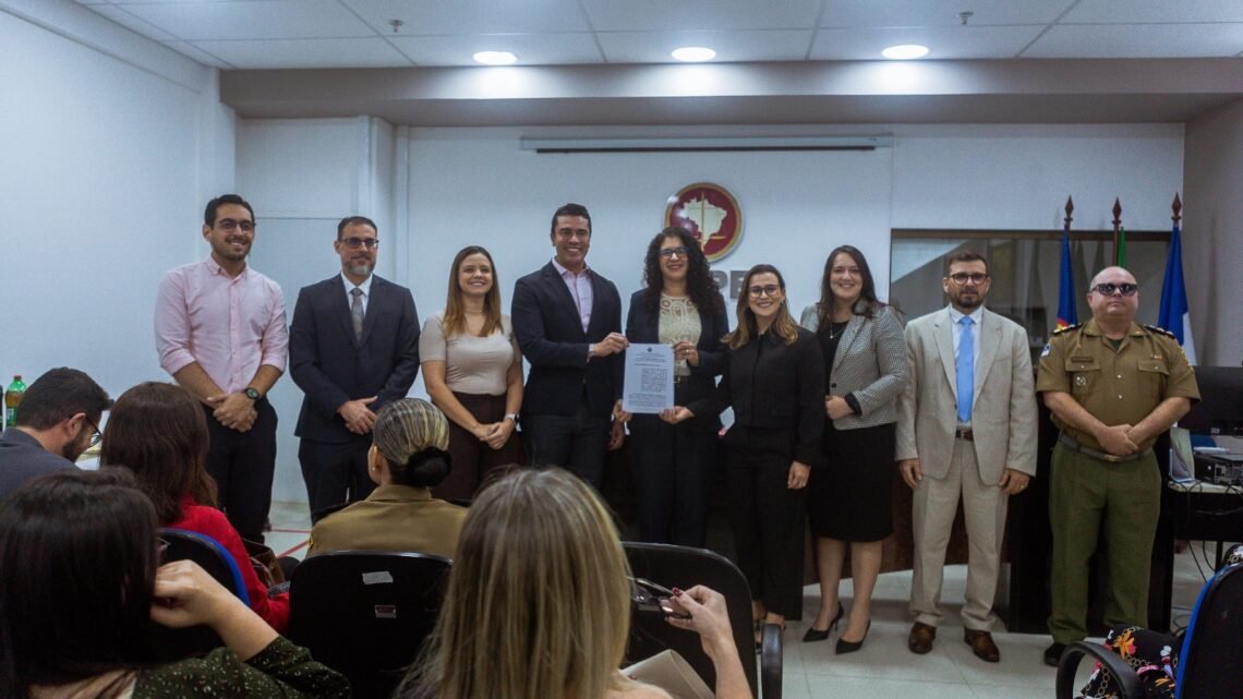 Botão do Pânico integra o aplicativo Minha Caruaru e Grupo Elos será desenvolvido com grupo reflexivo em Caruaru