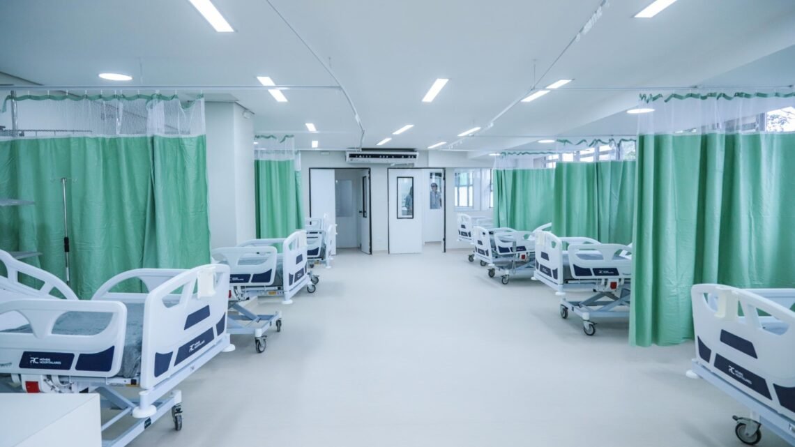 Governo de Pernambuco entrega requalificação da UTI Geral e da cozinha do Hospital Agamenon Magalhães, no Recife