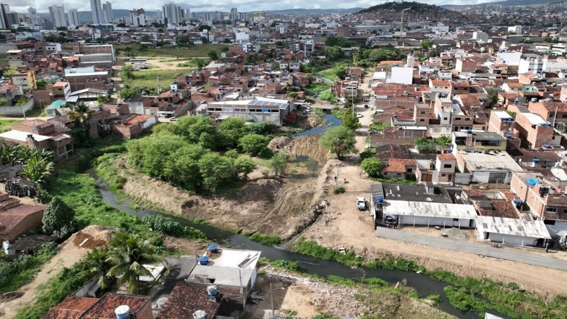 Canais dos Mocós e da Vila Kennedy vão solucionar problemas históricos de drenagens e saneamento