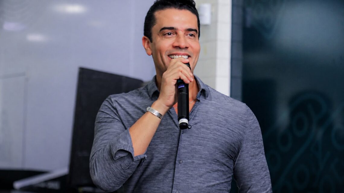 Rodrigo Pinheiro anuncia ônibus gratuitos aos domingos em Caruaru a partir do Dia dos Pais