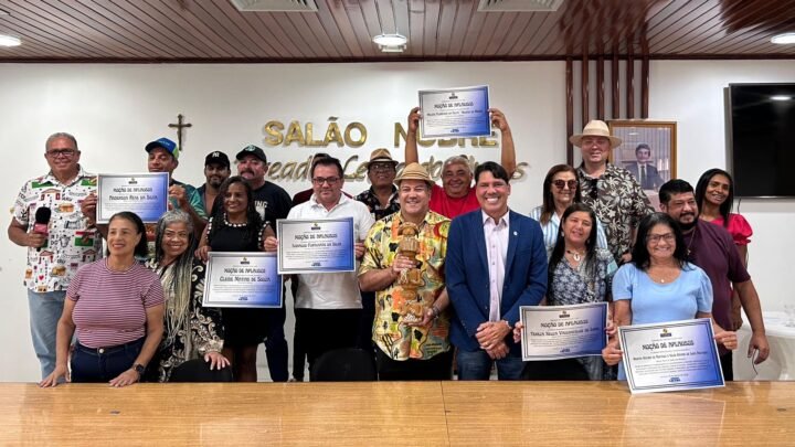 TRADIÇÃO QUE GERA RENDA: Júnior Letal homenageia Comidas Gigantes e destaca força cultural e econômica de Caruaru