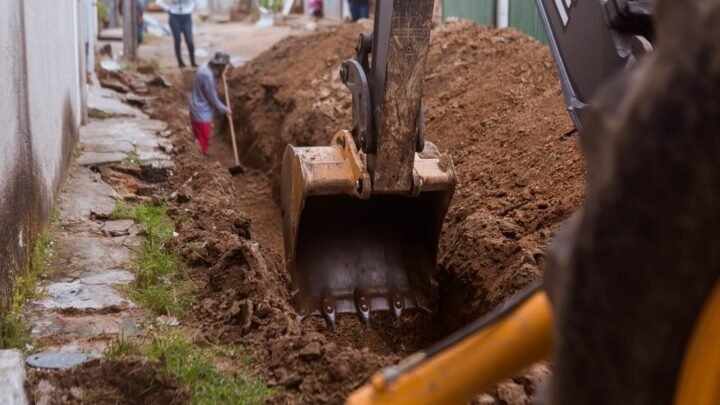 Prefeitura de Caruaru muda cenário do bairro Caiucá com obras de saneamento, drenagem e pavimentação
