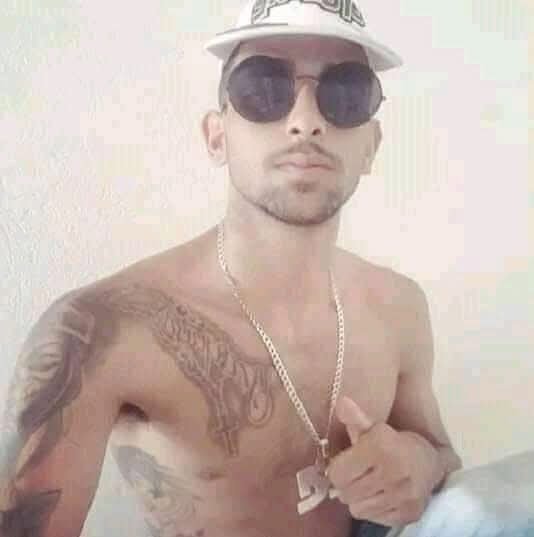 Jovem é morto ao lado de cavalo em Caruaru