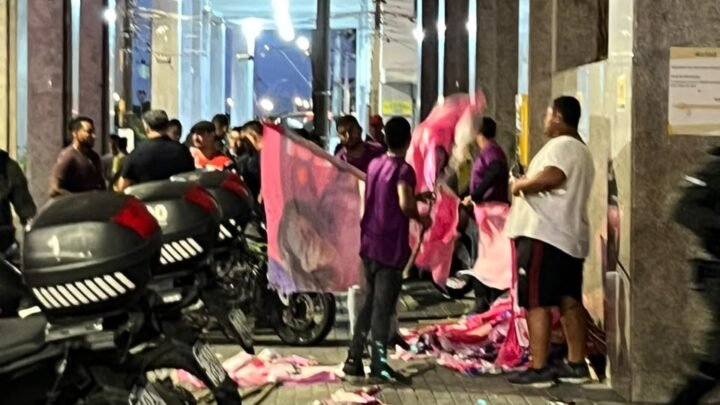Polícia prende suspeitos de furtar materiais de campanha de Raquel Lyra para utilização em ato com Flávio Bolsonaro​