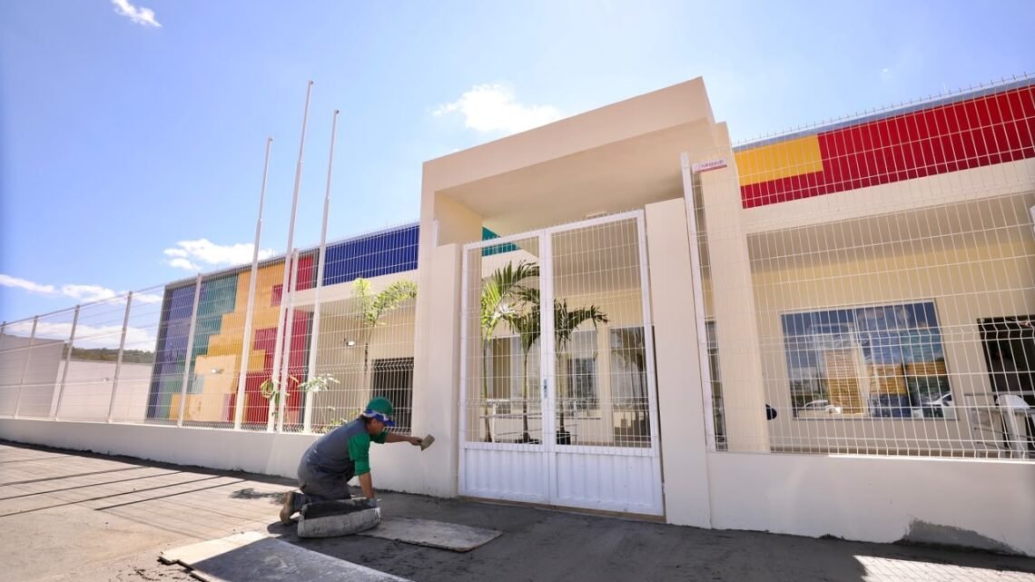 No Sertão do Pajeú, Governo de Pernambuco investe R$ 10,3 milhões na construção de creches em Triunfo e Quixaba