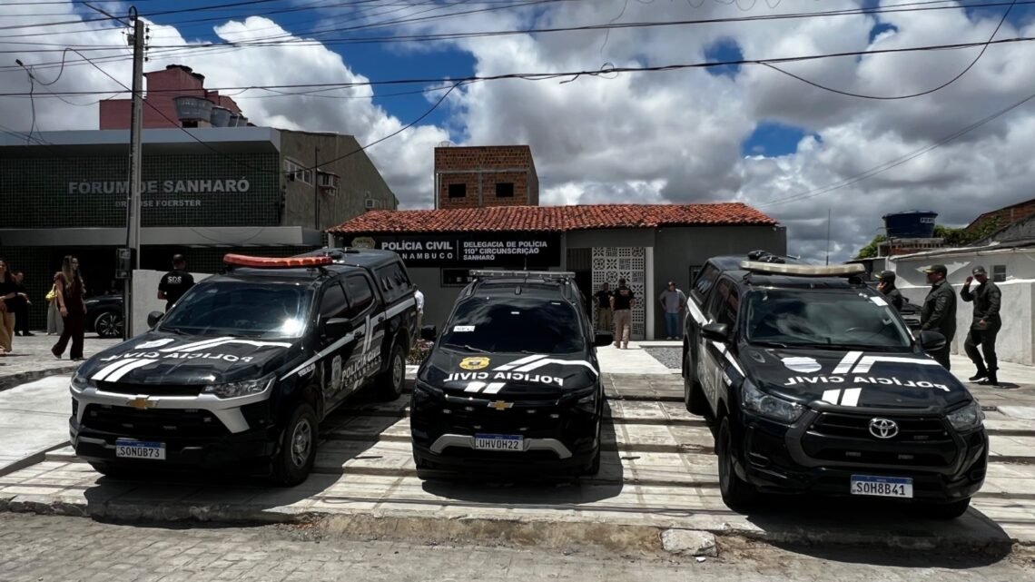 Governo de Pernambuco entrega requalificação de delegacias da Polícia Civil e pelotão da Polícia Militar no Agreste e Zona da Mata