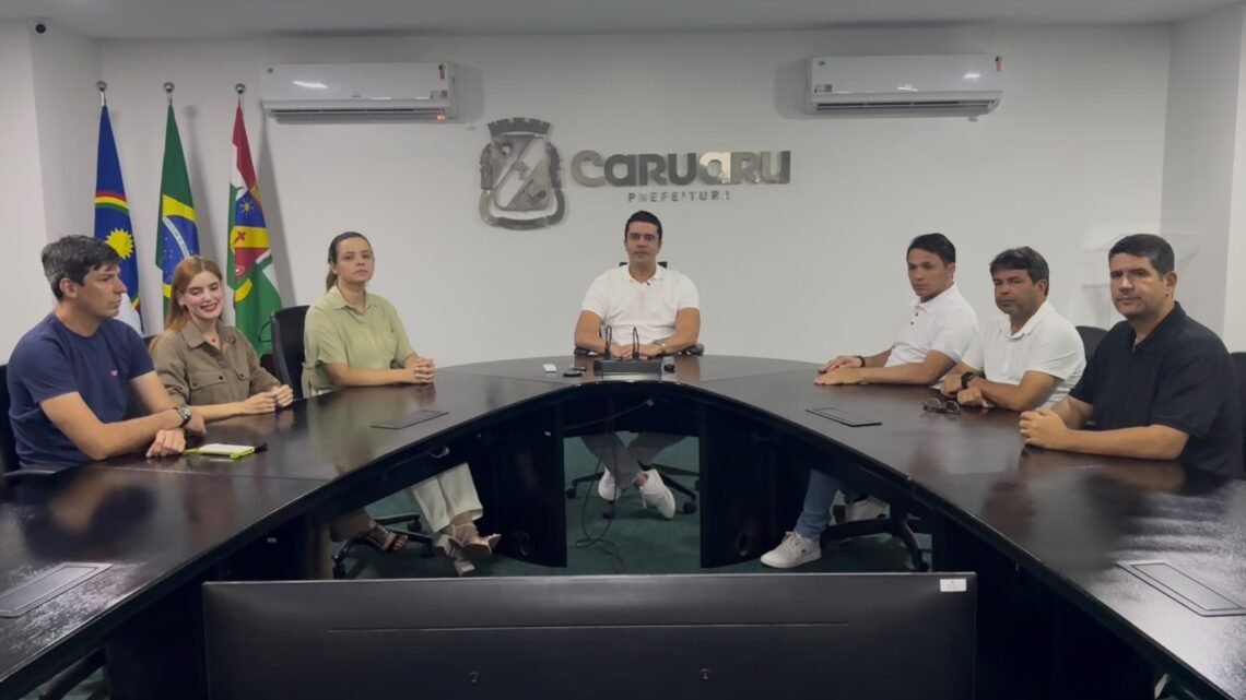Rodrigo Pinheiro amplia apoio aos feirantes e perdoa toda dívida existente do chão da feira até setembro de 2026