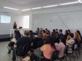 Projeto itinerante do CaruaruPrev leva educação previdenciária aos servidores municipais da Secretaria de Assistência Social e Combate à Fome