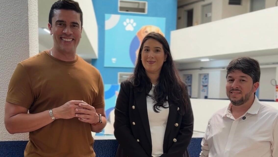 Fagner dos Animais visita hospital veterinário público de Maceió para buscar novas experiências para Caruaru
