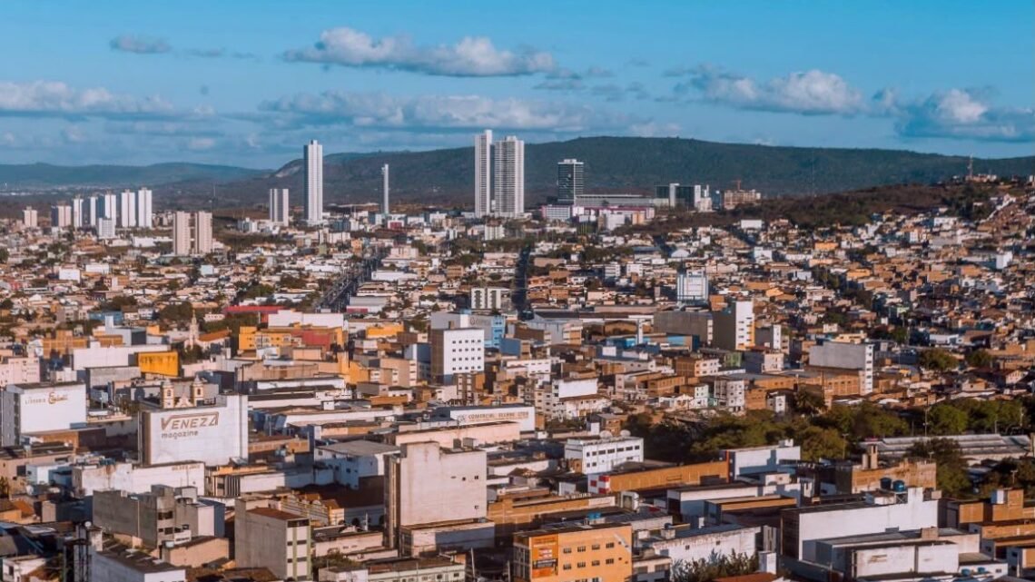 Prefeitura de Caruaru avança na transformação digital e integra programa nacional de cidades inteligentes