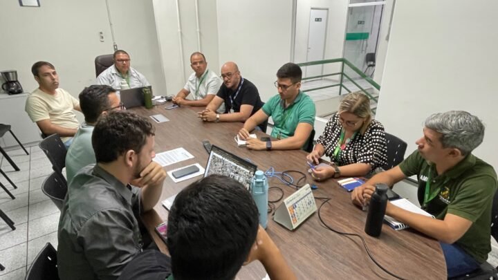 AMC e DNIT debatem melhorias no trânsito para as margens da BR-104