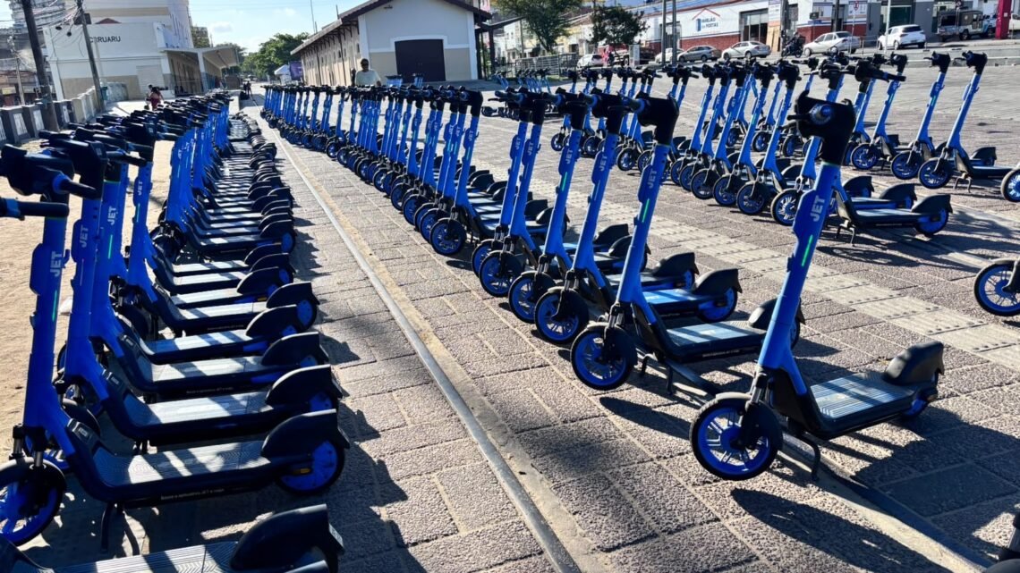 Patinetes elétricos já substituíram mais de 8 mil deslocamentos de carro em duas semanas em Caruaru