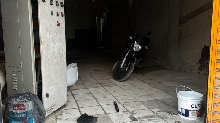 Guarda Municipal de Caruaru detém três suspeitos de furto e recupera materiais de construção